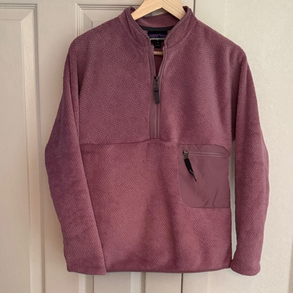 Patagonia Women's Mauve Zip-Up Sweater - Picture 1 of 4